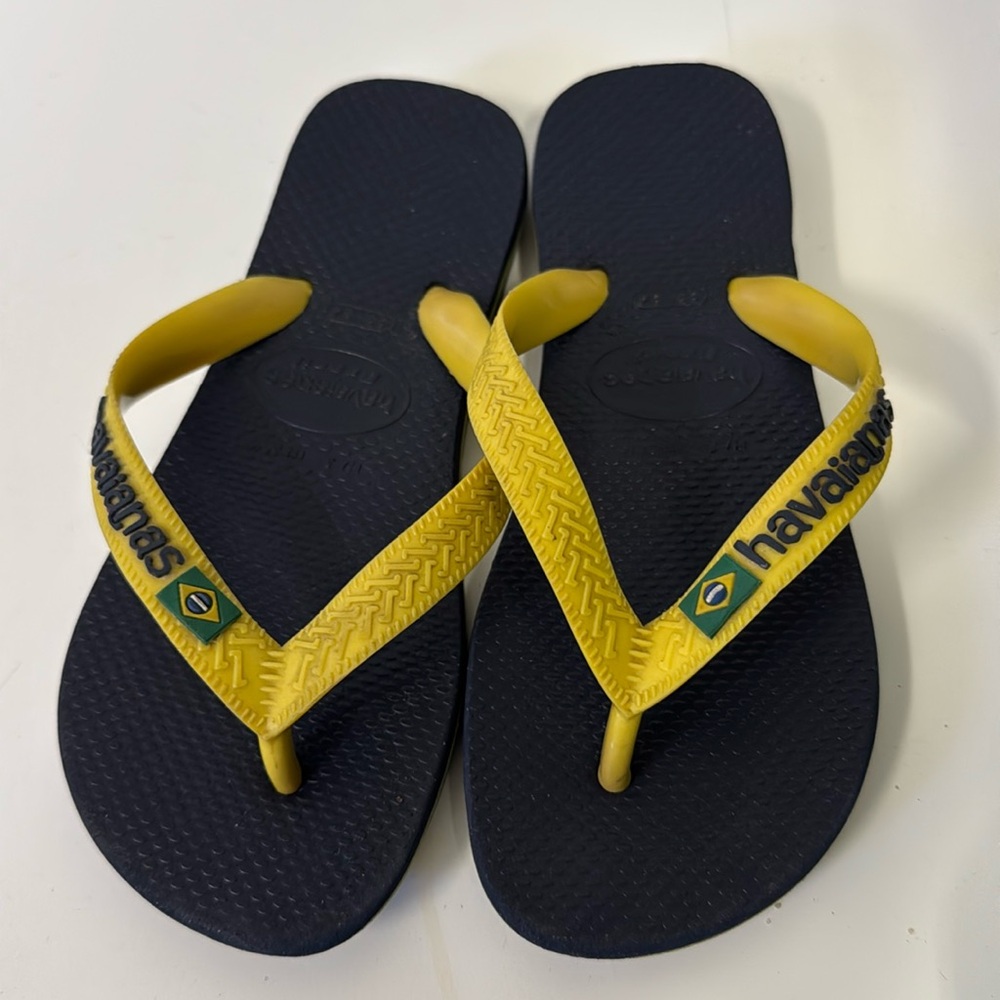 Haviana boys sandals size 2